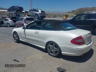 2009 Mercedes-Benz CLK 350 with VIN WDBTK56F19T103356, listed as a IAAI auction lot 42680193 with 151,300 mi miles and . Bid and sale history available at DreamBid. Image 3.