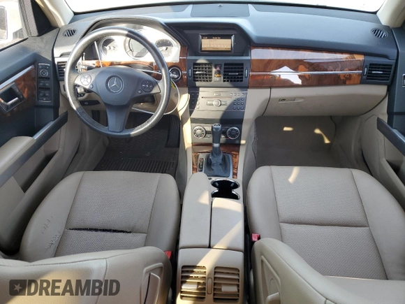 2010 Mercedes-Benz GLK 350 with VIN WDCGG8HBXAF318196, listed as a Copart auction lot 74781134 with 154,956 mi miles and Clean Title. Bid and sale history available at DreamBid. Image 8.