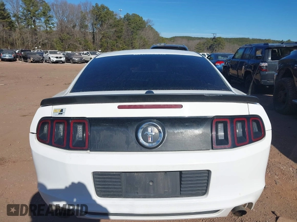 2013 Ford Mustang V6 with VIN 1ZVBP8AM5D5233866, listed as a IAAI auction lot 41418360 with 268,678 mi miles. Bid and sale history available at carsss.com. Image 16.
