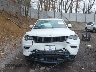 2019 Jeep Grand Cherokee Upland with VIN 1C4RJFAG4KC706571, listed as a IAAI auction lot 41941209 with 72,837 mi miles and . Bid and sale history available at DreamBid. Image 13.