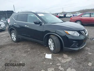 2015 Nissan Rogue SV with VIN KNMAT2MV2FP586911, listed as a IAAI auction lot 41958327 with 124,822 mi miles. Bid and sale history available at carsss.com. Image 1.