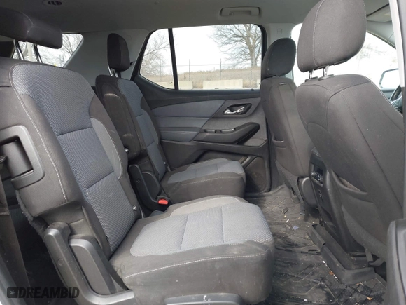 2018 Chevrolet Traverse LT Cloth with VIN 1GNEVGKW8JJ167095, listed as a IAAI auction lot 41479356 with 98,615 mi miles. Bid and sale history available at carsss.com. Image 8.