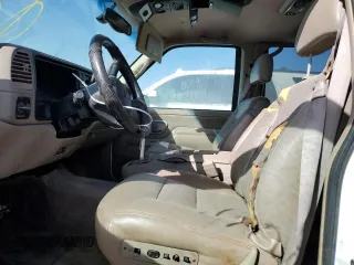 1998 GMC Yukon with VIN 1GKEK13R9WJ711087, listed as a Copart auction lot 73795594 with 177,708 mi miles and Non Repairable. Bid and sale history available at carsss.com. Image 7.