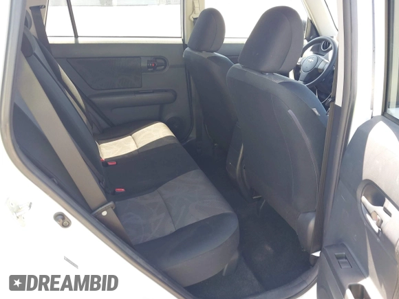 2014 Scion xB with VIN JTLZE4FE5EJ053964, listed as a IAAI auction lot 41993463 with 44,302 mi miles. Bid and sale history available at carsss.com. Image 8.