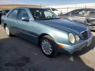 2002 Mercedes-Benz E-Class with VIN WDBJF82J62X062020, listed as a Copart auction lot 48318085 with 163,836 mi miles and Salvage Title. Bid and sale history available at carsss.com. Image 4.