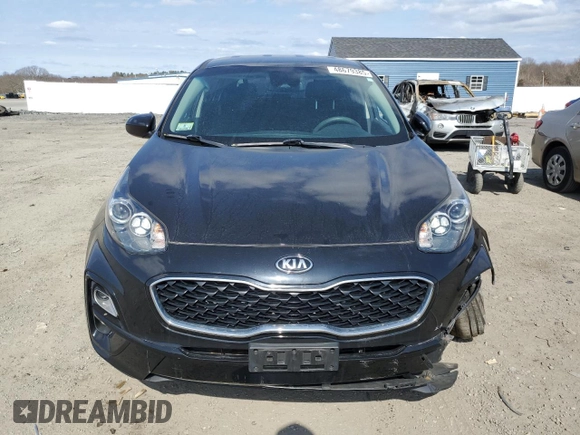 2020 Kia Sportage LX with VIN KNDPMCAC5L7810605, listed as a Copart auction lot 48679385 with 32,195 mi miles and Salvage Title. Bid and sale history available at DreamBid. Image 5.