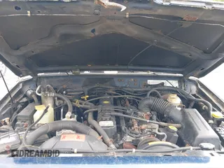 2001 Jeep Cherokee Sport with VIN 1J4FT48S01L604740, listed as a IAAI auction lot 42440685 with 198,284 mi miles and . Bid and sale history available at DreamBid. Image 10.