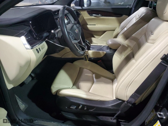 2017 Cadillac XT5 Premium Luxury FWD with VIN 1GYKNCRS4HZ304966, listed as a Copart auction lot 48248305 with NaN miles and Clean Title. Bid and sale history available at carsss.com. Image 7.