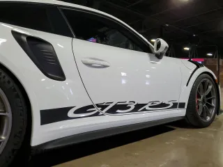 2019 Porsche 911 GT3 RS with VIN WP0AF2A94KS165326, listed as a Copart auction lot 76881844 with 9,991 mi miles and Salvage Title. Bid and sale history available at DreamBid. Image 18.