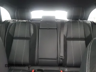 2018 Land Rover Range Rover Velar R-Dynamic SE z VIN SALYL2RX5JA731100, wystawiony jako Copart lot #58473525 z przebiegiem 40 928 mil mil oraz Szkoda całkowita • Salvage title. Historia ofert i sprzedaży dostępna na DreamBid. Obrazek 10.