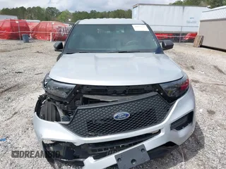 2023 Ford Police Interceptor Utility z VIN 1FM5K8ABXPGA35608, wystawiony jako IAAI lot #41857142 z przebiegiem 24 094 mil mil oraz . Historia ofert i sprzedaży dostępna na DreamBid. Obrazek 12.
