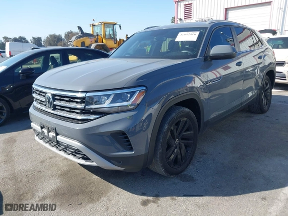 2021 Volkswagen Atlas Cross Sport 3.6L V6 SE w/Technology with VIN 1V2WE2CA5MC238201, listed as a IAAI auction lot 41642416 with 42,542 mi miles. Bid and sale history available at carsss.com. Image 17.
