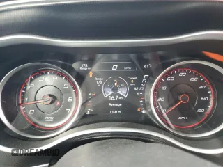 2018 Dodge Charger R/T z VIN 2C3CDXCT9JH284732, wystawiony jako Copart lot #54229115 z przebiegiem 81 534 mil mil oraz Szkoda całkowita • Salvage title. Historia ofert i sprzedaży dostępna na DreamBid. Obrazek 9.
