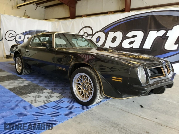 1975 Pontiac Firebird с VIN 2W87S5N561452, выставлен на аукционе Copart как лот 64986614 с пробегом 73 434 миль миль и Чистый • Clean title. История ставок и продаж доступна на DreamBid. Изображение 4.