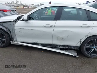 2019 BMW 4 Series 430i with VIN WBA4J1C57KBM17793, listed as a IAAI auction lot 41773832 with 78,110 mi miles. Bid and sale history available at carsss.com. Image 15.