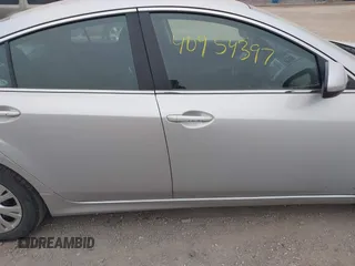 2010 Mazda 6 i Sport with VIN 1YVHZ8BH7A5M37759, listed as a IAAI auction lot 40954397 with 214,767 mi miles. Bid and sale history available at carsss.com. Image 13.