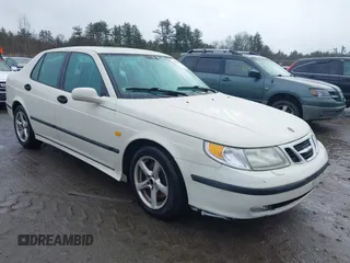 2004 Saab 9-5 Arc with VIN YS3ED49A443509003, listed as a IAAI auction lot 41196231 with 203,388 mi miles. Bid and sale history available at carsss.com. Image 1.