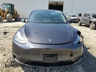 2024 Tesla Model Y Long Range with VIN 7SAYGDEE4RF990274, listed as a Copart auction lot 54239025 with 8,726 mi miles and Salvage title. Bid and sale history available at DreamBid. Image 5.