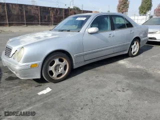 2000 Mercedes-Benz E-Class with VIN WDBJF70JXYB071287, listed as a Copart auction lot 85740524 with 0 mi miles and Clean Title. Bid and sale history available at carsss.com. Image 1.