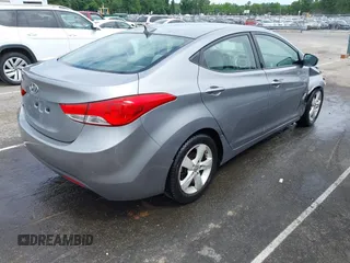 2012 Hyundai Elantra GLS с VIN KMHDH4AE7CU364937, выставлен на аукционе IAAI как лот 42312743 с пробегом 170 695 миль миль и . История ставок и продаж доступна на DreamBid. Изображение 4.