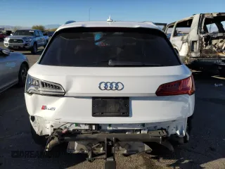 2018 Audi SQ5 Prestige with VIN WA1C4AFYXJ2104340, listed as a Copart auction lot 82862384 with 57,521 mi miles and Salvage Title. Bid and sale history available at DreamBid. Image 6.