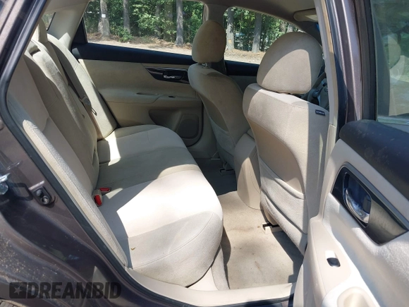 2013 Nissan Altima SV with VIN 1N4AL3AP0DC292204, listed as a IAAI auction lot 42844510 with 173,596 mi miles and . Bid and sale history available at DreamBid. Image 8.