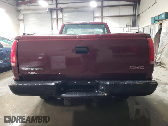 1998 GMC Sierra 1500 with VIN 1GTGC24RXWZ507261, listed as a Copart auction lot 86086414 with 250,149 mi miles and Salvage Title. Bid and sale history available at DreamBid. Image 6.