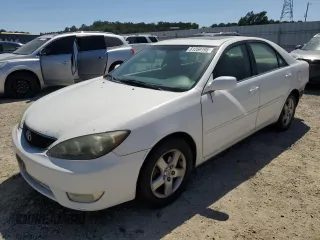 2005 Toyota Camry LE с VIN 4T1BE30K75U570361, выставлен на аукционе Copart как лот 61269195 с пробегом 228 146 миль миль и Списание • Salvage title. История ставок и продаж доступна на DreamBid. Изображение 1.