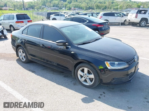 2013 Volkswagen Jetta TDI w/Premium с VIN 3VWLL7AJ9DM368679, выставлен на аукционе IAAI как лот 42092889 с пробегом 124 077 миль миль и . История ставок и продаж доступна на DreamBid. Изображение 1.