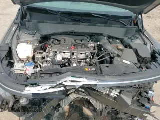 2025 Hyundai Kona Limited с VIN KM8HECA31SU193572, выставлен на аукционе Copart как лот 59433155 с пробегом 20 360 миль миль и Списание • Salvage title. История ставок и продаж доступна на DreamBid. Изображение 17.