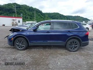 2022 Volkswagen Tiguan SE z VIN 3VV2B7AX2NM174360, wystawiony jako IAAI lot #42535724 z przebiegiem 34 723 mil mil oraz . Historia ofert i sprzedaży dostępna na DreamBid. Obrazek 15.