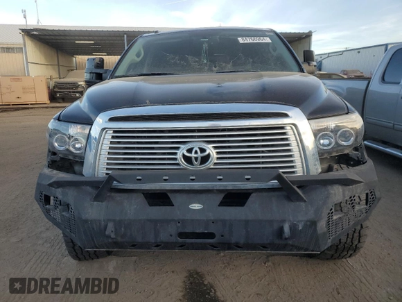 2013 Toyota Tundra Limited z VIN 5TFHY5F17DX273782, wystawiony jako Copart lot #84766964 z przebiegiem 197 489 mil mil oraz Szkoda całkowita • Salvage title. Historia ofert i sprzedaży dostępna na DreamBid. Obrazek 5.