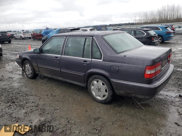 1995 Volvo 960 с VIN YV1KS9616S1059956, выставлен на аукционе Copart как лот 86760234 с пробегом 137 261 миль миль и Списание • Salvage title. История ставок и продаж доступна на DreamBid. Изображение 2.