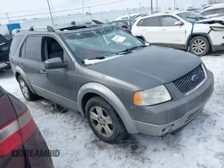 2006 Ford Freestyle SEL with VIN 1FMZK02186GA31449, listed as a IAAI auction lot 41628122 with 193,182 mi miles. Bid and sale history available at carsss.com. Image 1.
