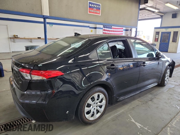2024 Toyota Corolla LE z VIN 5YFB4MDE2RP150429, wystawiony jako Copart lot #58002625 z przebiegiem 18 425 mil mil oraz Szkoda całkowita • Salvage title. Historia ofert i sprzedaży dostępna na DreamBid. Obrazek 3.