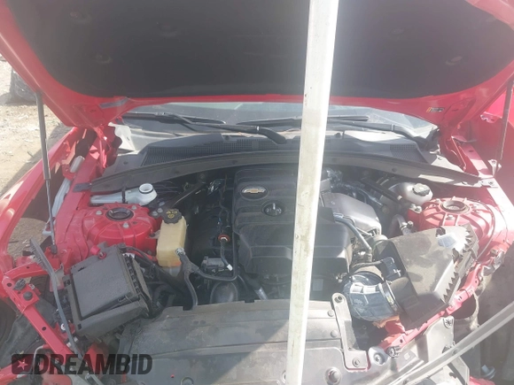2022 Chevrolet Camaro 1LT z VIN 1G1FB1RX7N0107315, wystawiony jako IAAI lot #40176789 z przebiegiem Nie podano mil oraz . Historia ofert i sprzedaży dostępna na DreamBid. Obrazek 10.
