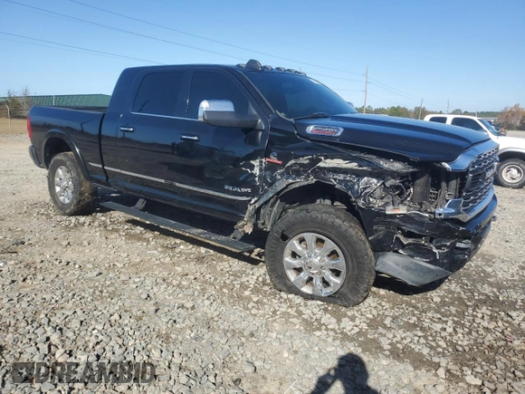 2019 Ram 2500 Limited z VIN 3C6UR5TL5KG540024, wystawiony jako Copart lot #84827294 z przebiegiem Nie podano mil oraz Szkoda całkowita • Salvage title. Historia ofert i sprzedaży dostępna na DreamBid. Obrazek 4.