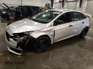 2018 Ford Focus S with VIN 1FADP3E26JL202551, listed as a Copart auction lot 46278075 with 111,478 mi miles and Salvage Title. Bid and sale history available at carsss.com. Image 1.