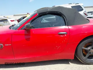 2007 BMW Z4 3.0si with VIN 4USBU53577LX02286, listed as a IAAI auction lot 42531826 with 110,423 mi miles and . Bid and sale history available at DreamBid. Image 13.