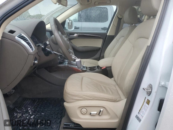 2016 Audi Q5 Premium z VIN WA1C2AFP7GA002294, wystawiony jako Copart lot #52130665 z przebiegiem 39 768 mil mil oraz Szkoda całkowita • Salvage title. Historia ofert i sprzedaży dostępna na DreamBid. Obrazek 7.