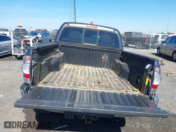 2014 Toyota Tacoma with VIN 5TFLU4EN1EX108137, listed as a IAAI auction lot 41691253 with 119,820 mi miles. Bid and sale history available at carsss.com. Image 8.