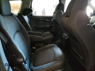 2014 Chevrolet Traverse LT with VIN 1GNKRGKD5EJ266260, listed as a Copart auction lot 52200435 with 269,214 mi miles and Clean Title. Bid and sale history available at carsss.com. Image 11.