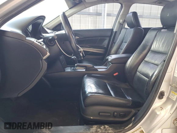 2008 Honda Accord EX-L z VIN 1HGCP26808A070137, wystawiony jako Copart lot #60093495 z przebiegiem 119 417 mil mil oraz Szkoda całkowita • Salvage title. Historia ofert i sprzedaży dostępna na DreamBid. Obrazek 7.