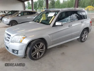 2010 Mercedes-Benz GLK 350 z VIN WDCGG8HB8AF485186, wystawiony jako IAAI lot #42238923 z przebiegiem 119 666 mil mil oraz . Historia ofert i sprzedaży dostępna na DreamBid. Obrazek 2.