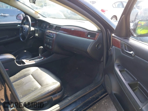 2007 Chevrolet Impala LTZ with VIN 2G1WU58R979118555, listed as a IAAI auction lot 42077796 with 208,848 mi miles and . Bid and sale history available at DreamBid. Image 5.