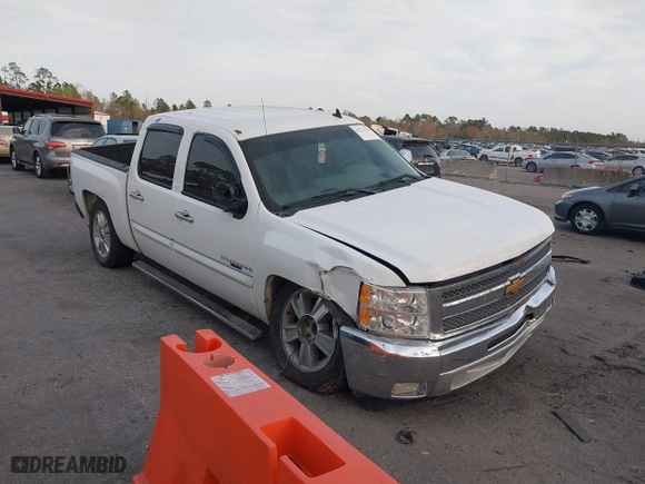 2012 Chevrolet Silverado 1500 LT with VIN 3GCPCSE07CG115883, listed as a IAAI auction lot 41722178 with 217,797 mi miles. Bid and sale history available at carsss.com. Image 1.
