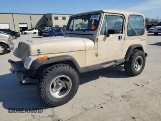 1990 Jeep Wrangler S with VIN 2J4FY19E1LJ514613, listed as a Copart auction lot 88659635 with 160,071 mi miles and Salvage title. Bid and sale history available at DreamBid. Image 1.