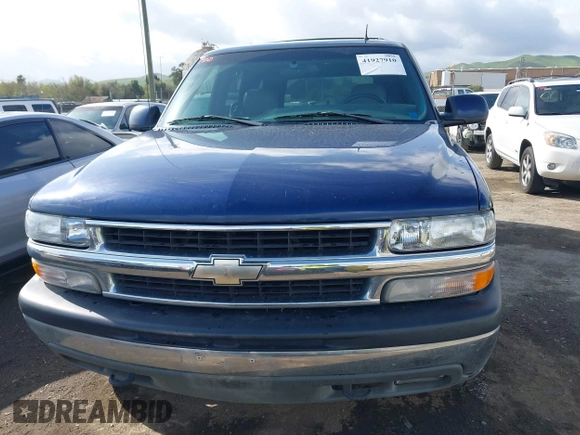 2002 Chevrolet Tahoe LS with VIN 1GNEK13T32J252373, listed as a IAAI auction lot 41927910 with 167,438 mi miles and . Bid and sale history available at DreamBid. Image 6.