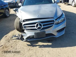 2014 Mercedes-Benz E 350 Sport with VIN WDDHF5KB1EA979547, listed as a IAAI auction lot 42000619 with 128,104 mi miles and . Bid and sale history available at carsss.com. Image 6.