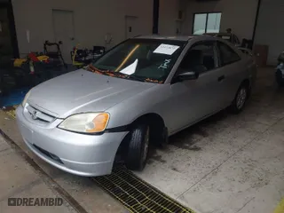 2001 Honda Civic LX with VIN 1HGEM21541L087029, listed as a IAAI auction lot 41972872 with 226,268 mi miles. Bid and sale history available at carsss.com. Image 2.